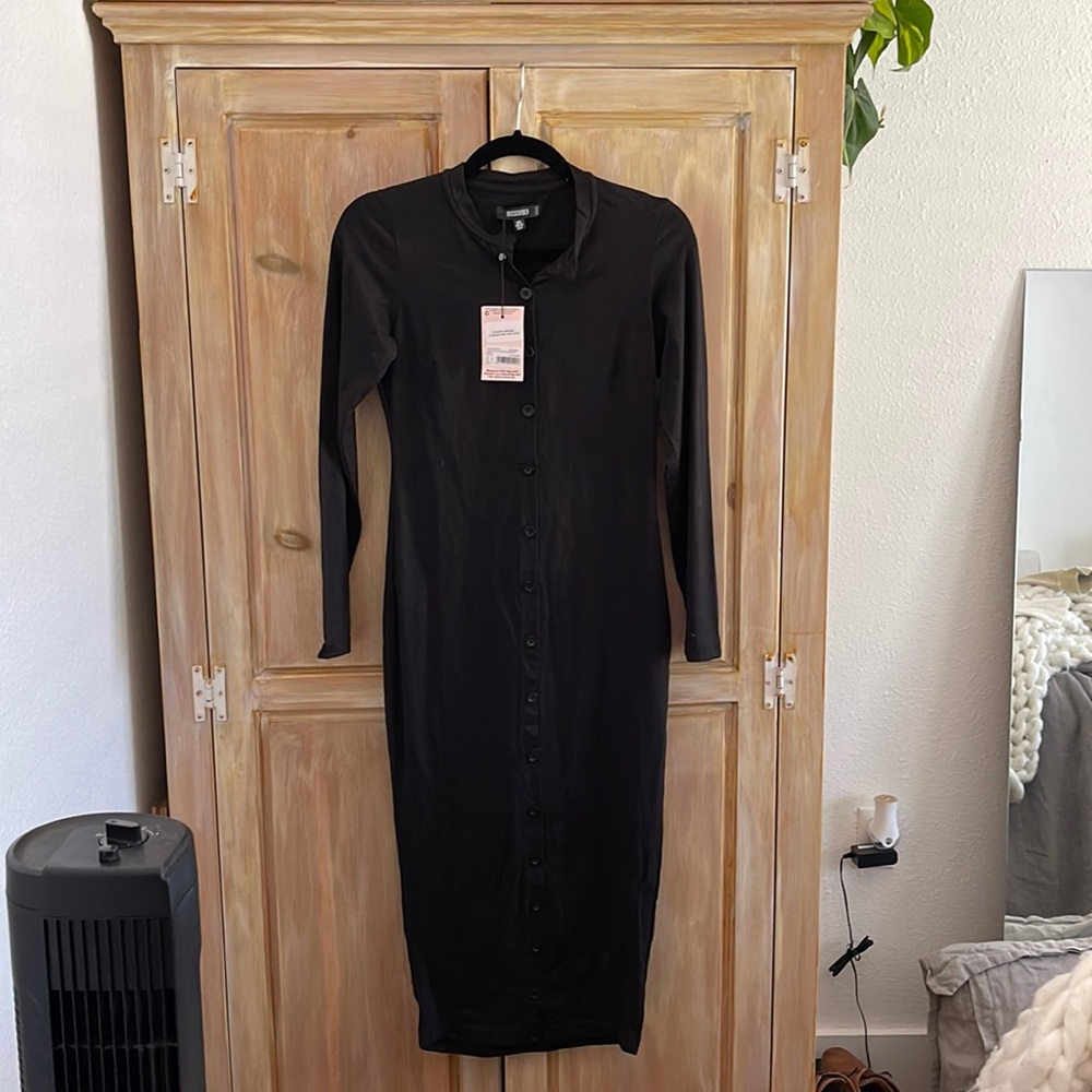NWT Bodycon button MISSGUIDED dress